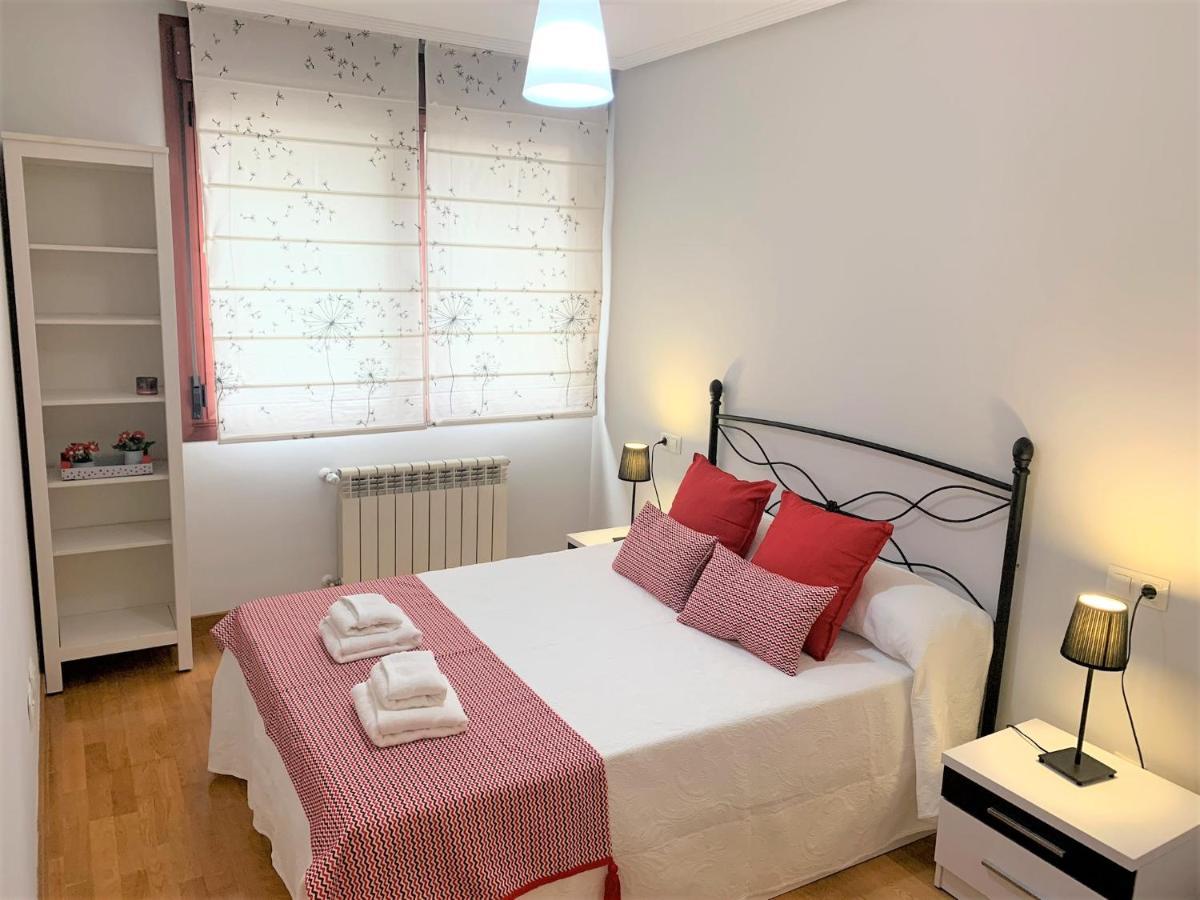 Apartamento La Losa Leilighet Oviedo Eksteriør bilde