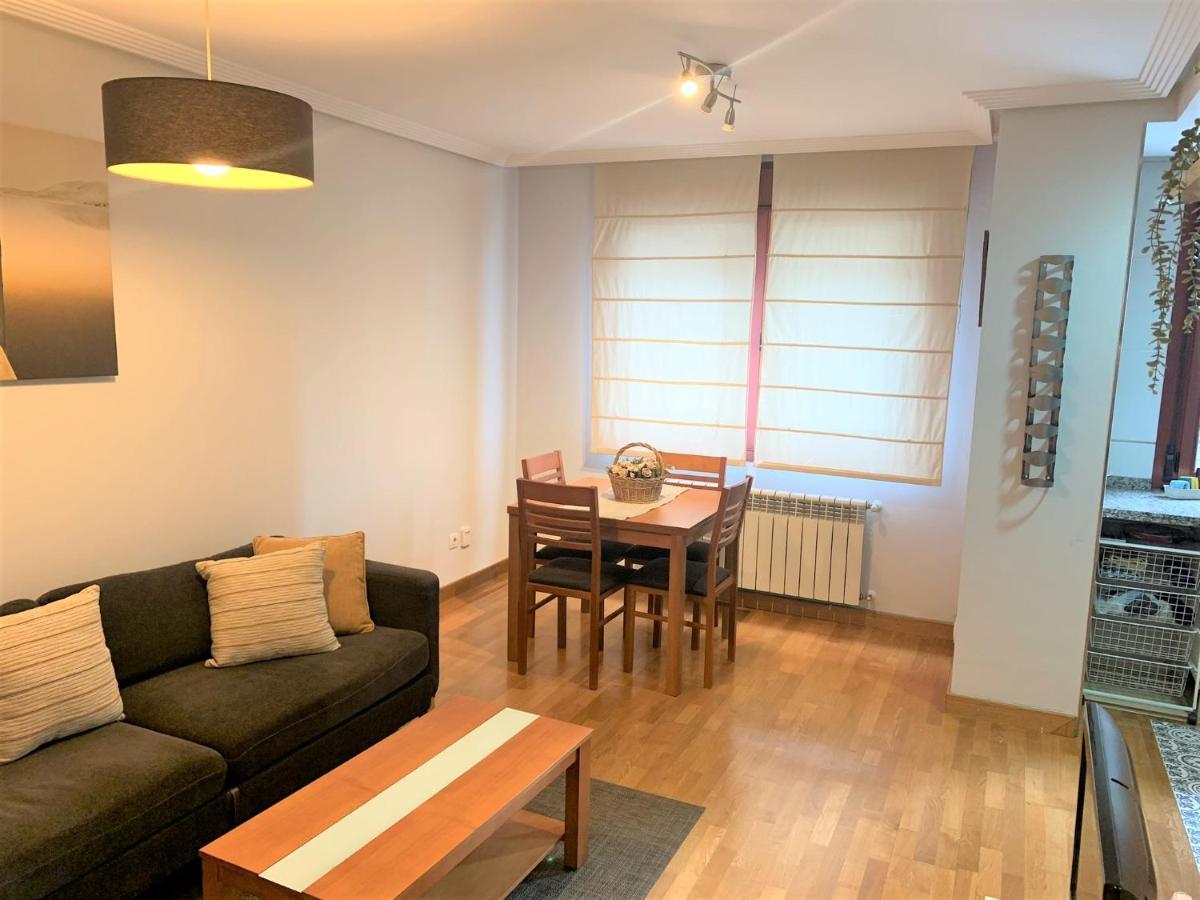 Apartamento La Losa Leilighet Oviedo Eksteriør bilde